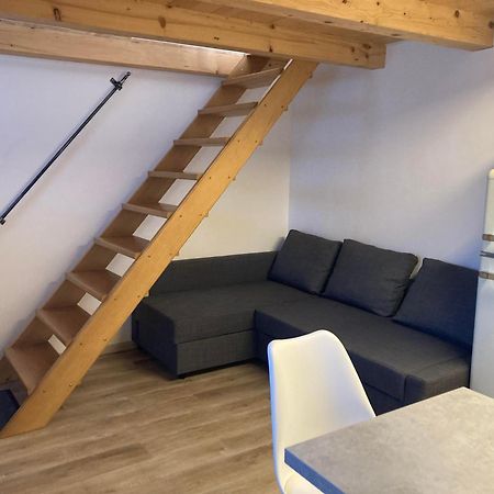 Apartma Hiska Dobravlje ภายนอก รูปภาพ